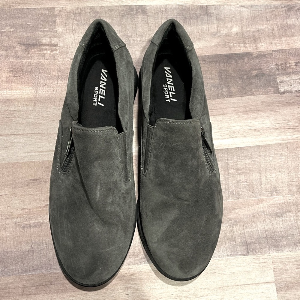 Vaneli Spirt Suede Slip On